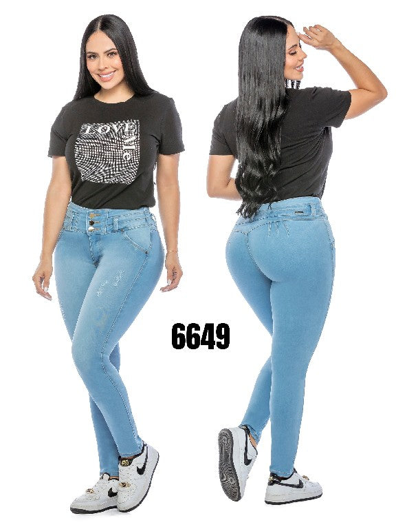 Jeans Levantacola para Dama Ref. 6649